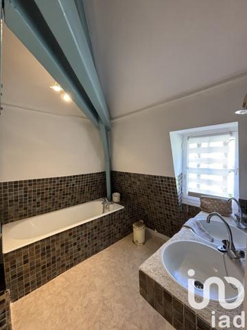 Maison 5 pièces de 160 m² à Le Bugue (24260)