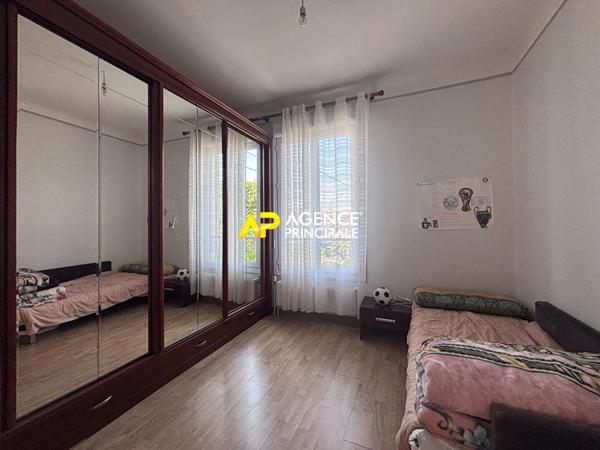 Maison de ville Sartrouville 5 pièces quartier Les Dix Arpents €468 000 ** - Référence 9391