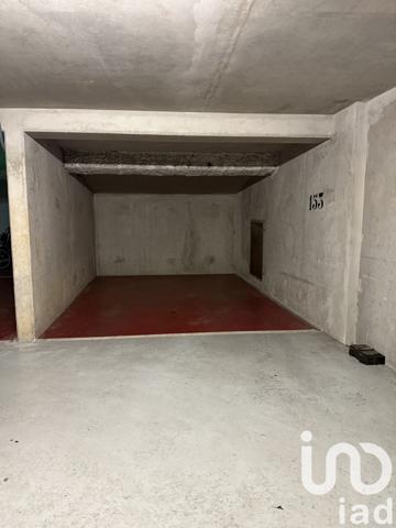 Parking à vendre 18 m² Sèvres
