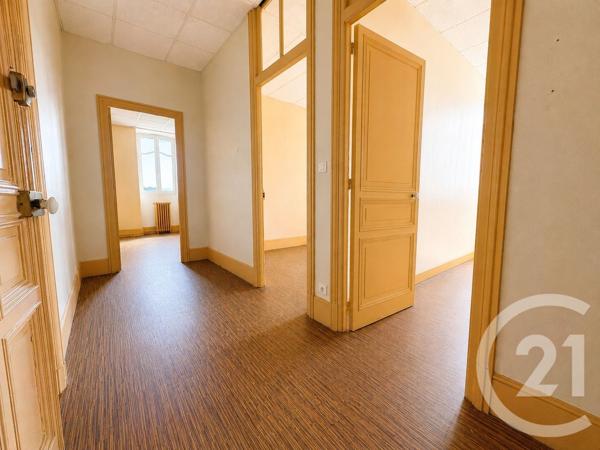 Immeuble à vendre  890 m 2   LIMOGES  - 87
