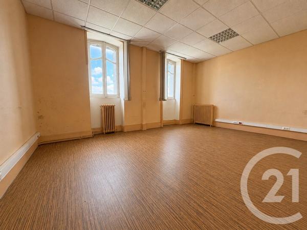 Immeuble à vendre  890 m 2   LIMOGES  - 87