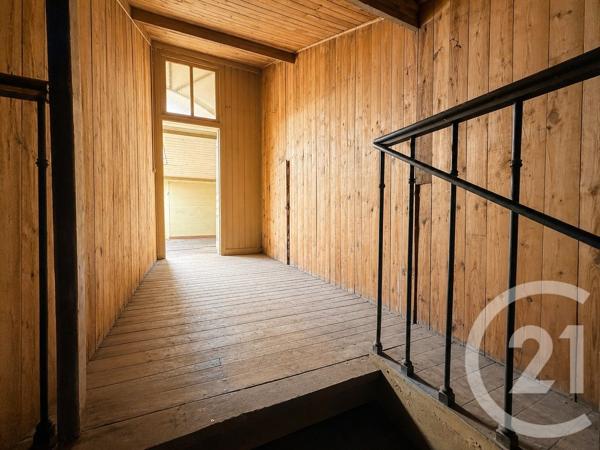 Immeuble à vendre  890 m 2   LIMOGES  - 87