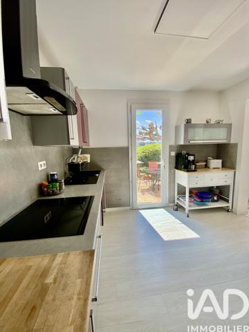 Maison à vendre 5 pièces 140 m² Pourrières