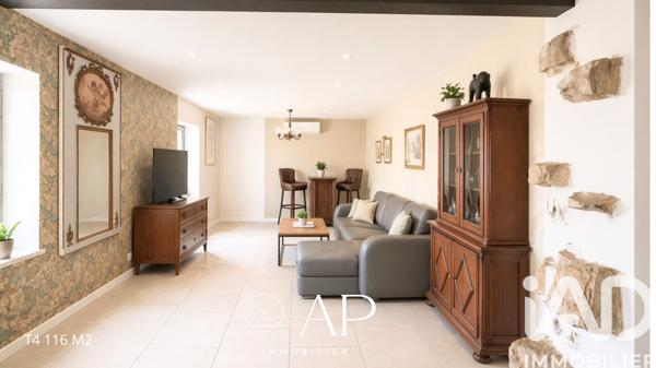 Maison à vendre 9 pièces 250 m² La Crau