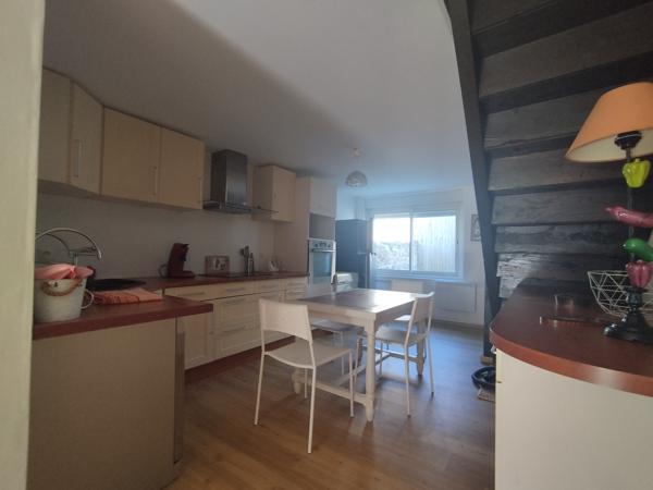 Maison à vendre à Saint-Sulpice-les-Feuilles (87160) - Haute-Vienne