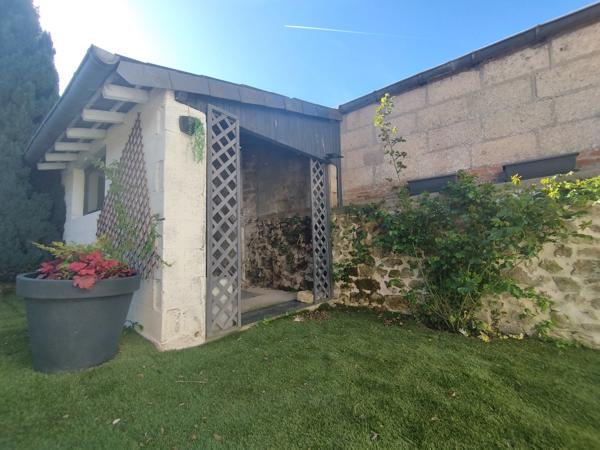 Maison à vendre à Saint-Sulpice-les-Feuilles (87160) - Haute-Vienne