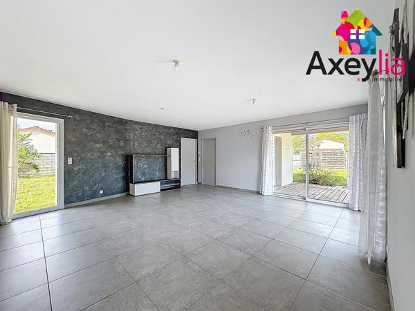 Feurs (42110) A VENDRE - FEURS - MAISON INDIVIDUELLE SANS VIS A VIS AVEC TERRAIN - DPE A