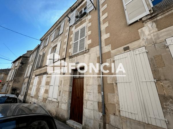 Location Appartement 2 pièces 54.18 m² - 17/19 RUE DES CARMELITES Poitiers 86000