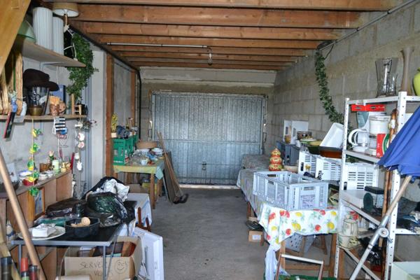 Plougasnou (29630) Plougasnou Kerbabu, maison de plain pied avec 4 chambres et 2 salles d'eau.