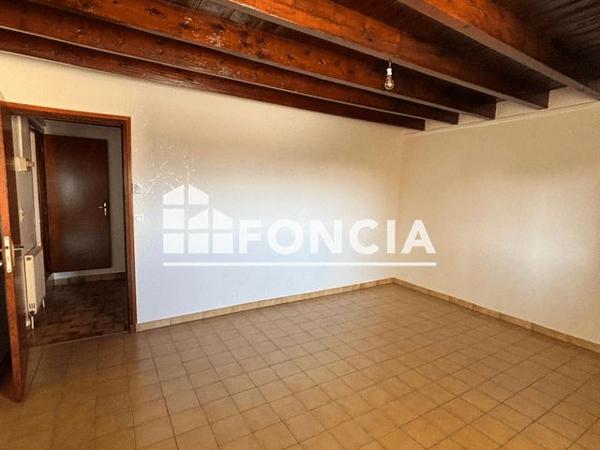 Location Maison 3 pièces 107.4 m² - QUARTIER COQUET Vion 07610