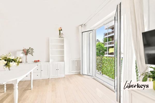 Appartement familial 5 pièces balcon filant - Paris 6ᵉ