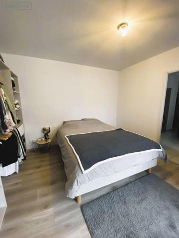 Appartement rénové à vendre à Bordeaux en Gironde (33300), ref : 016/1050 Ravesies