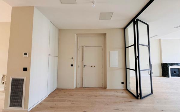 Appartement à vendre    3 pièces • 140 m2 Sète