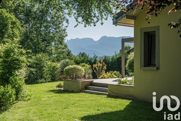 Maison 5 pièces de 146 m² à Herbeys (38320)