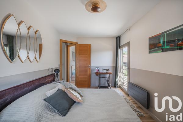 Maison 5 pièces de 146 m² à Herbeys (38320)