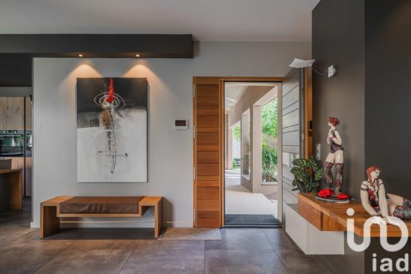 Maison 5 pièces de 146 m² à Herbeys (38320)