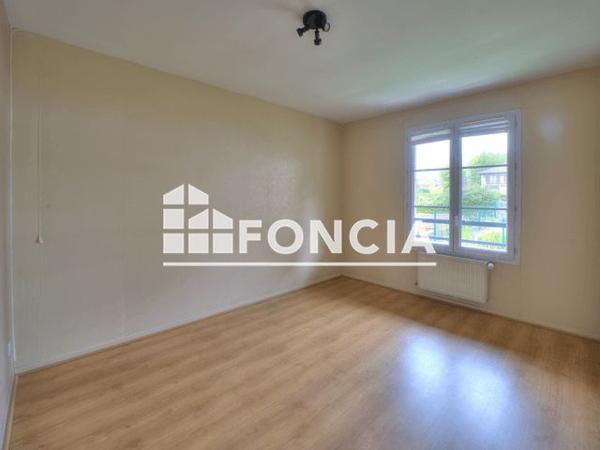 À vendre Maison 5 pièces 108.9 m² - Saint-genis-pouilly 01630