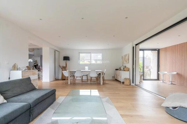 Vente Maison 7 pièces 175 m2 à Carnetin