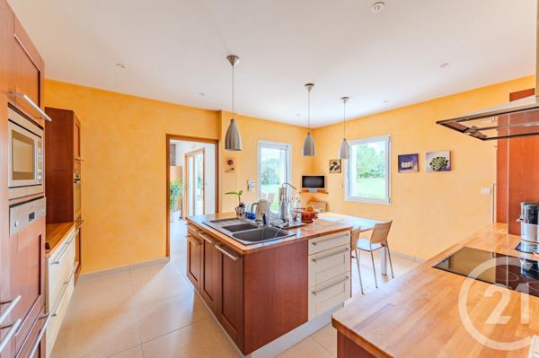 Maison à vendre  10 pièces - 247 m2 LAVAL - 53