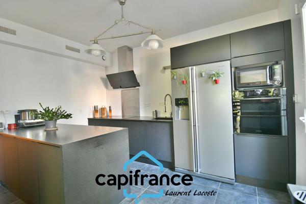 Maison à vendre 5 pièces COLOMIERS (31) - 4 chambres - Climatisation - terrain 500 m² - dépendance de 37 m²
