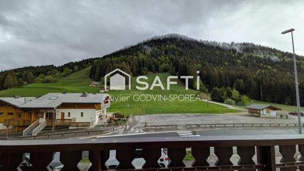 Appartement 2 Pièces avec balcon exposé plein Sud sans vis à vis avec vue imprenable sur les montagnes