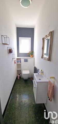 Maison traditionnelle 8 pièces de 255 m² à Parentis-en-Born (40160)