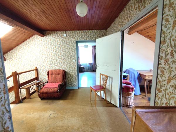 Maison 10 pièce(s) 7 chambre(s) 241 m²