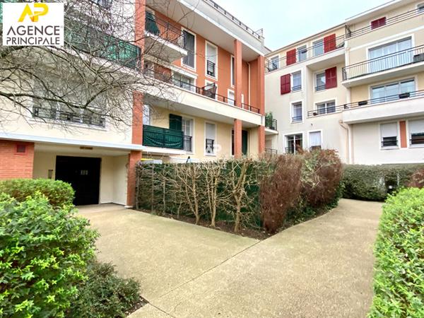 Appartement Conflans Sainte Honorine 4 pièce(s) 65 m2 €220 000 ** - Référence 7152