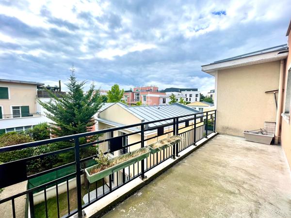 Appartement Conflans Sainte Honorine 4 pièce(s) 65 m2 €220 000 ** - Référence 7152