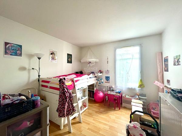 Appartement Conflans Sainte Honorine 4 pièce(s) 65 m2 €220 000 ** - Référence 7152