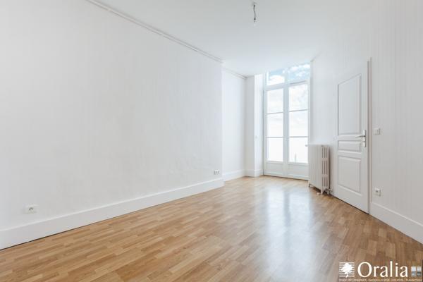 Appartement · Location Grenoble (38000) 3 pièces · 103m²
