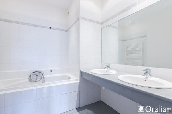 Appartement · Location Grenoble (38000) 3 pièces · 103m²