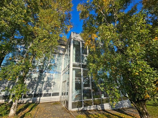 BESANCON MIDOL BUREAUX 226m²