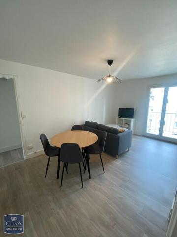Appartement à louer 4 pièces 67.16m²