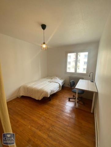 Appartement à louer 4 pièces 67.16m²