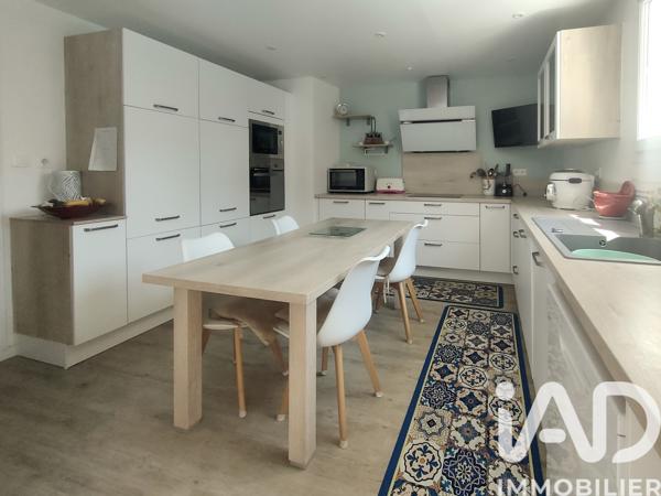 Maison à vendre 6 pièces 181 m² Narbonne