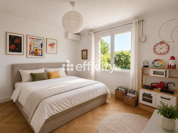 Maison
         6 pièces
        - 170 m² Bien prestige 1 685 000 € *