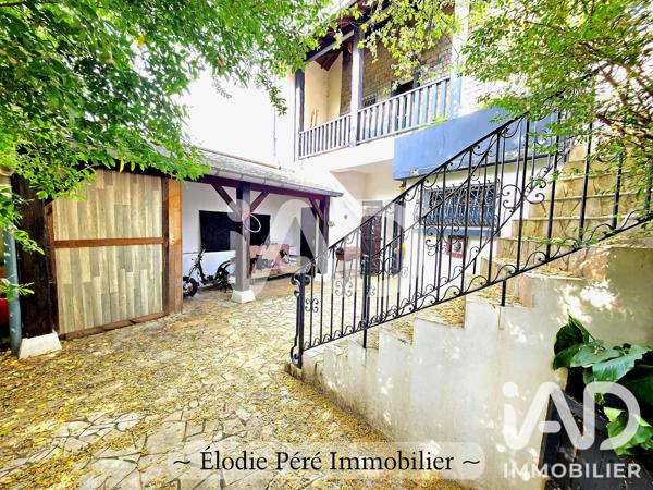 Maison à vendre 9 pièces 382 m² Tarbes