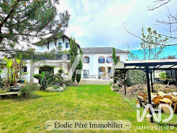 Maison à vendre 9 pièces 382 m² Tarbes