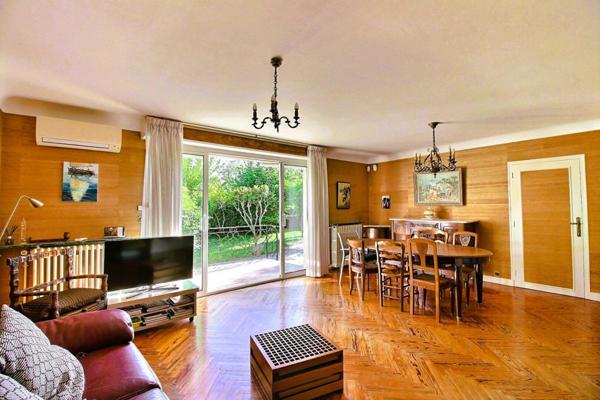 Maison 115 M² Quartier Saturne, Parcelle 921 M², Garage 35 M²
