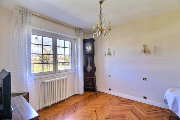Maison 115 M² Quartier Saturne, Parcelle 921 M², Garage 35 M²