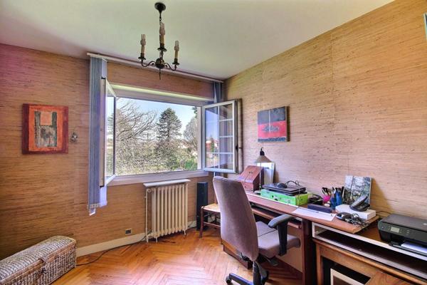 Maison 115 M² Quartier Saturne, Parcelle 921 M², Garage 35 M²