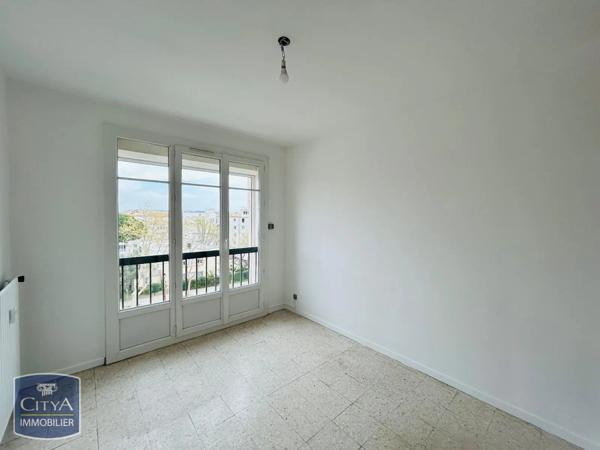 Location appartement 5 pièces de 94.9m²