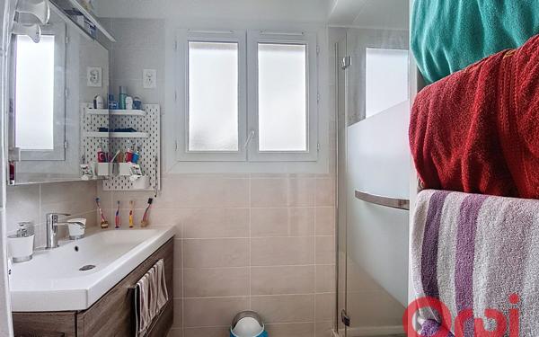 Appartement à vendre    4 pièces • 65,99 m2 La Seyne-sur-Mer