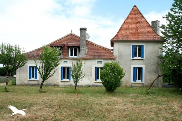 Maison à vendre |  Mensignac |  7 pièces | 180 m²