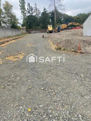 BASSE GOULAINE - Terrain constructible de 774m² viabilisé -libre de constructeur