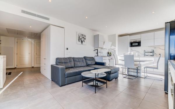 Appartement à vendre    4 pièces • 71,71 m2 Nice