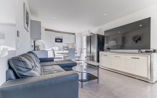 Appartement à vendre    4 pièces • 71,71 m2 Nice