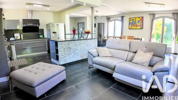 Maison à vendre 10 pièces 254 m² La Talaudière