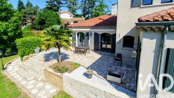 Maison à vendre 10 pièces 254 m² La Talaudière